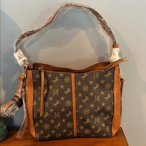 Montana West Tan and brown Bag with Gold Accents